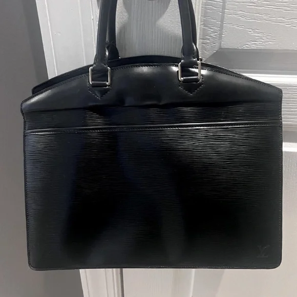 Louis Vuitton Riviera black Epi leather handbag - Picture 2 of 8